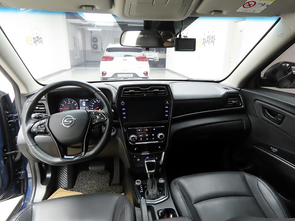 Ssangyong Tivoli - Vista 6