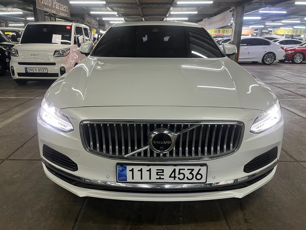 Volvo S90 2021 Blanco - Importación desde Corea - HF Imports Iquique - Foto 1