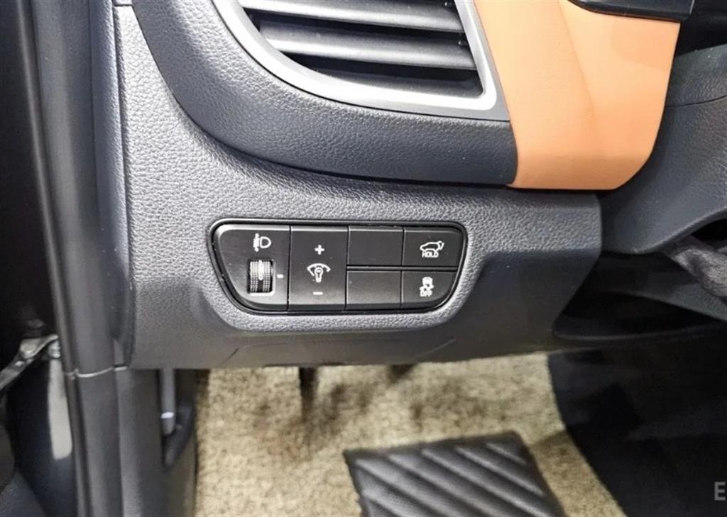 KIA Seltos - Vista 12