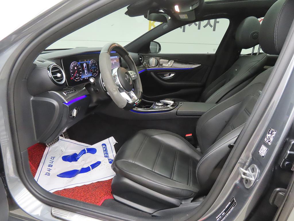 Mercedes Benz E class - Vista 5