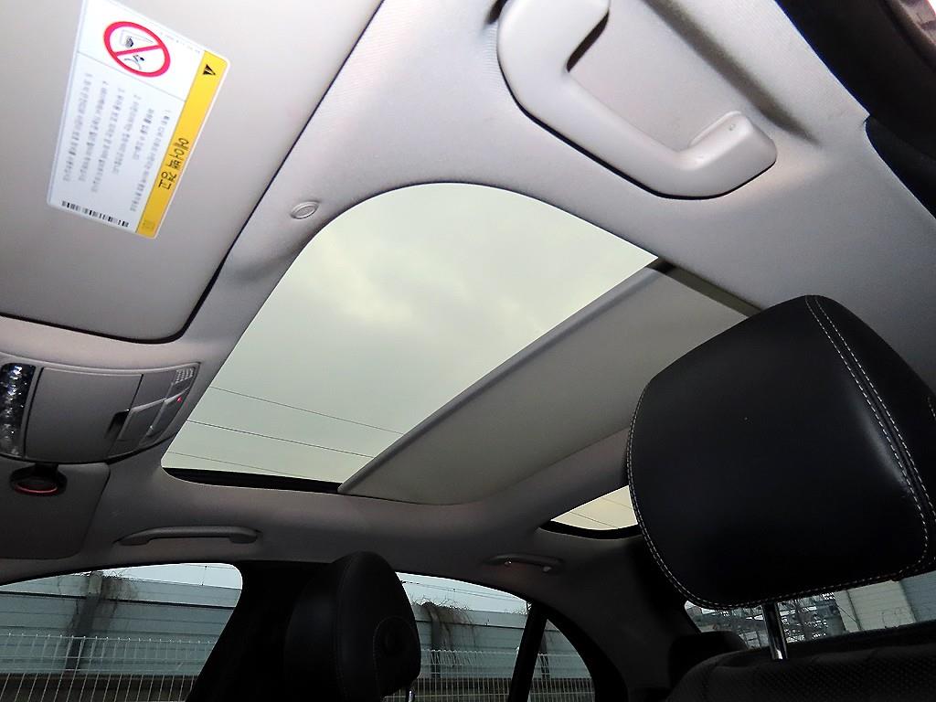 Mercedes Benz E class 2017 Gris - Importación desde Corea - HF Imports Iquique - Foto 16