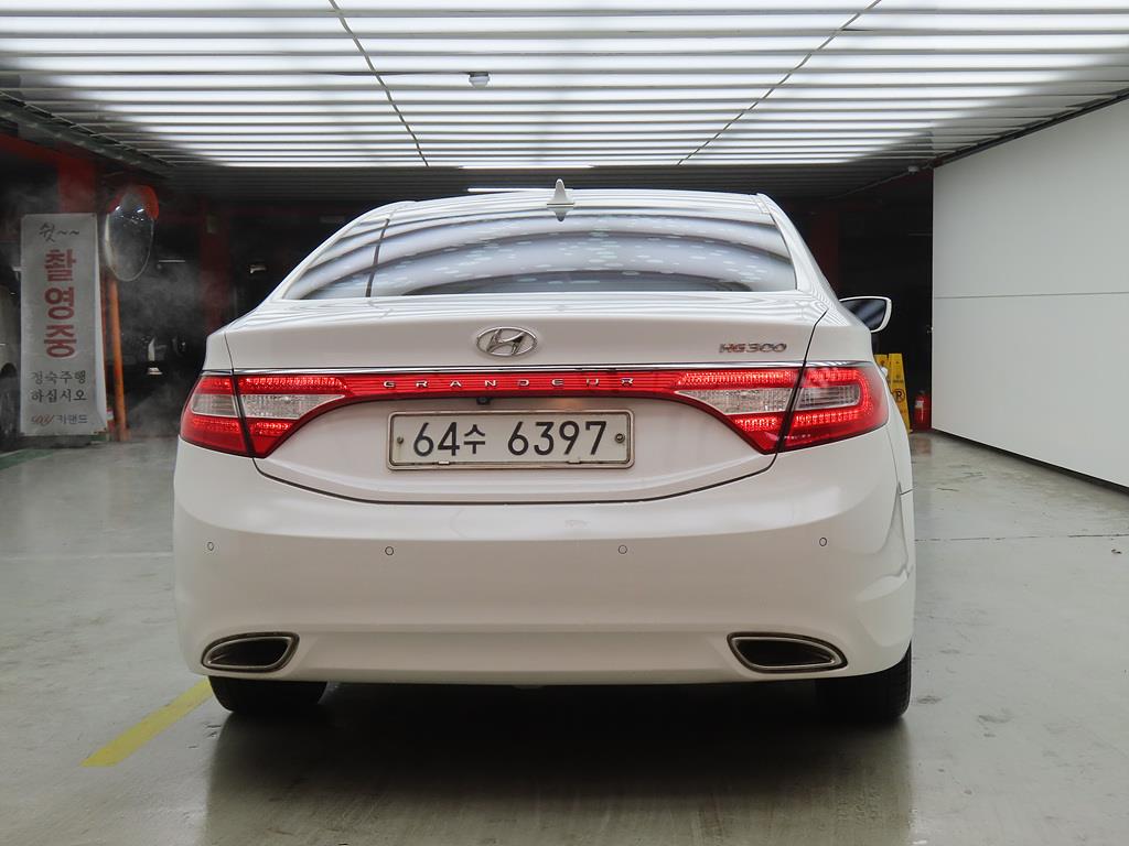 HYUNDAI Grandeur - Vista 3