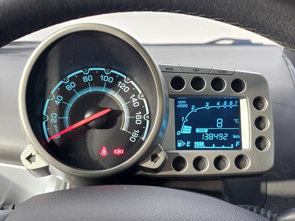 Chevrolet Spark - Vista 7