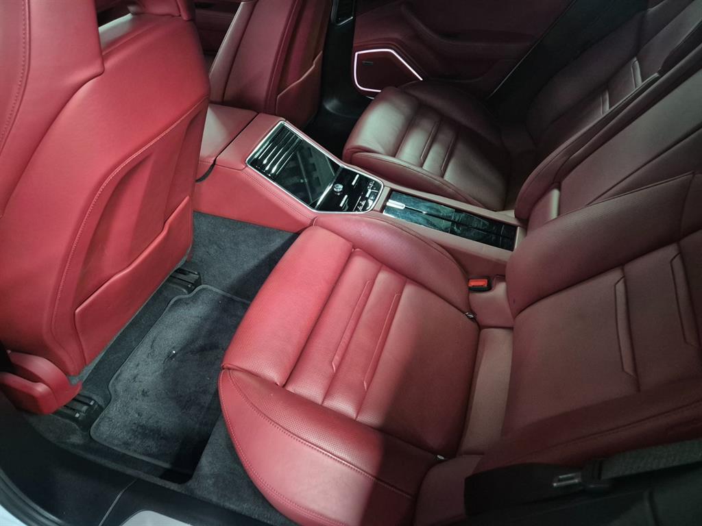 Porsche Panamera - Vista 6