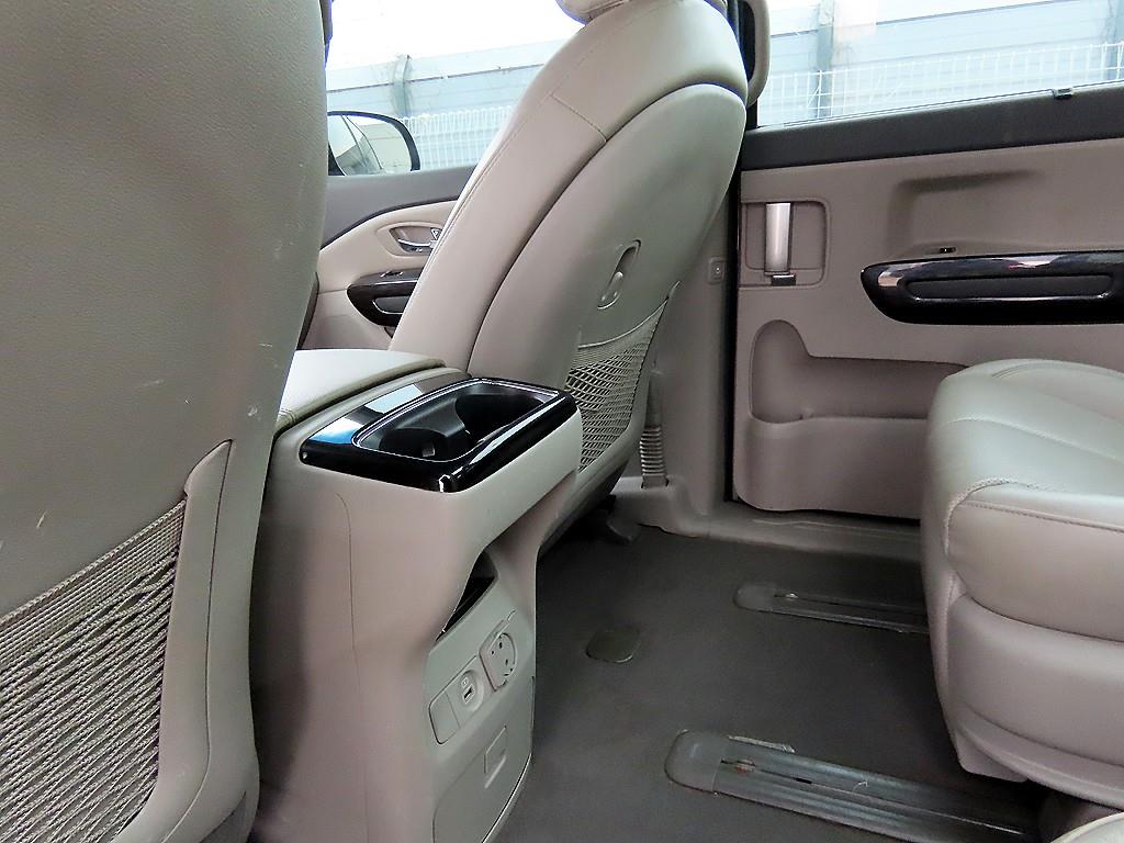 KIA Carnival 2016 Negro - Importación desde Corea - HF Imports Iquique - Foto 15