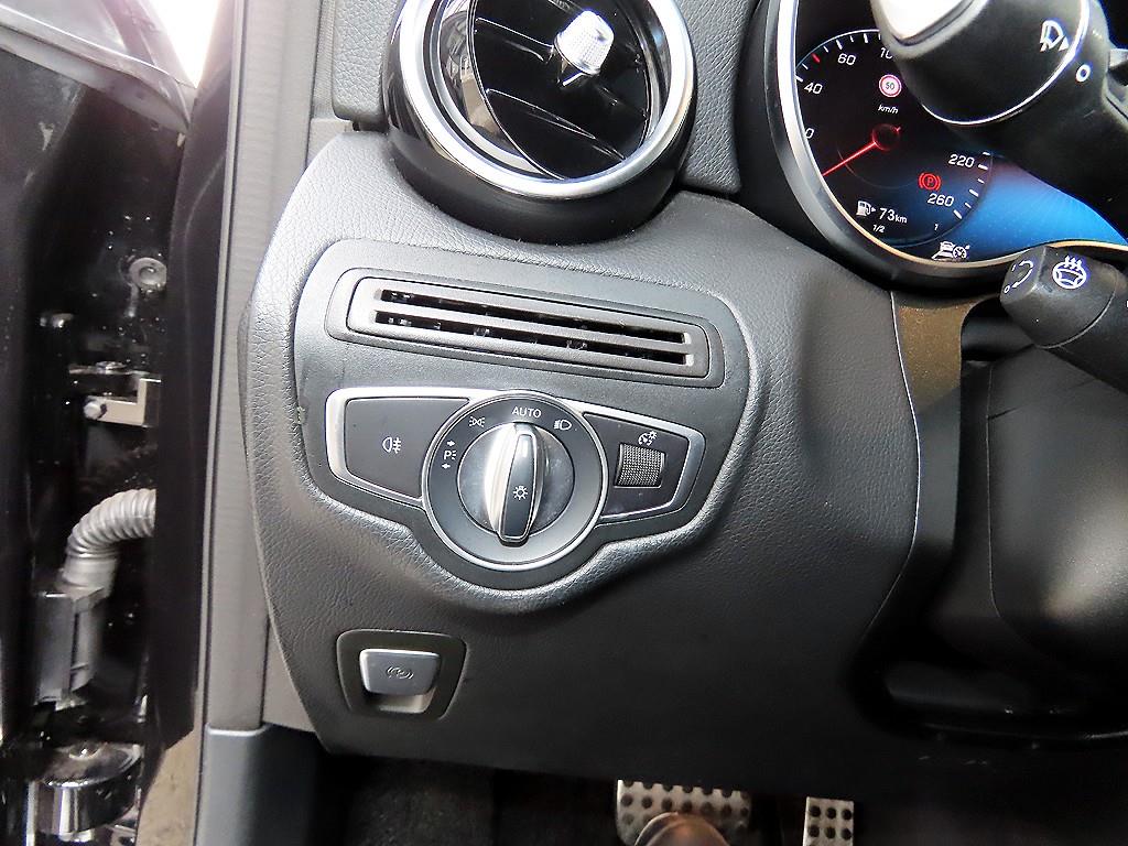 Mercedes Benz GLC Class - Vista 12