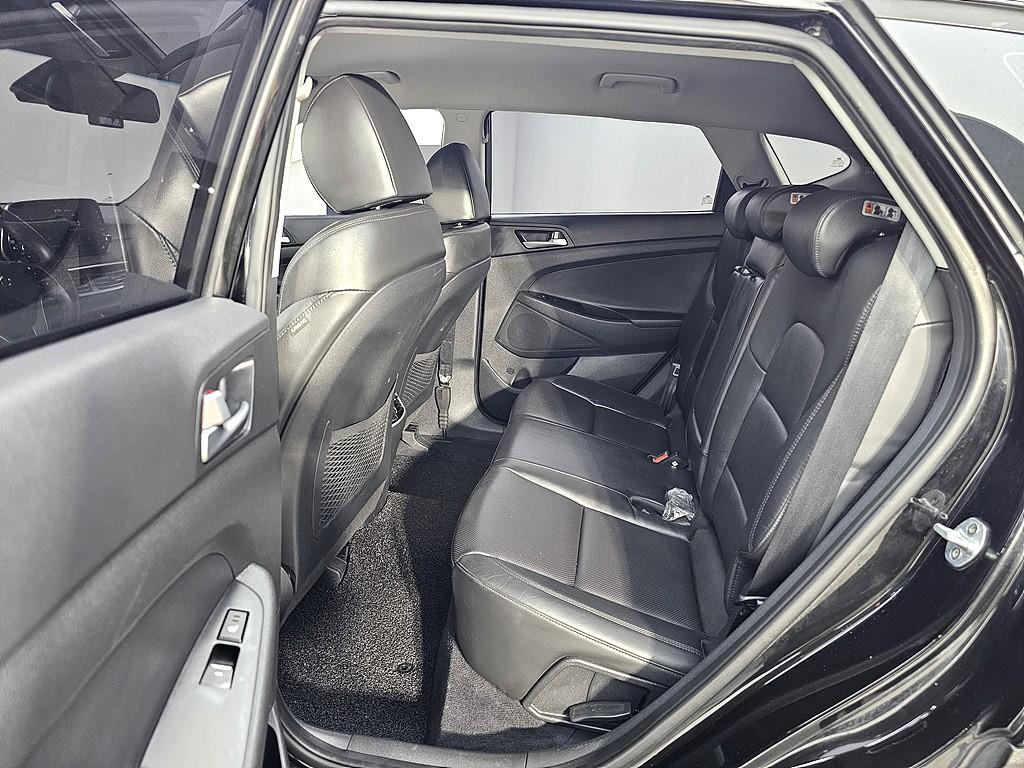 HYUNDAI Tucson - Vista 9