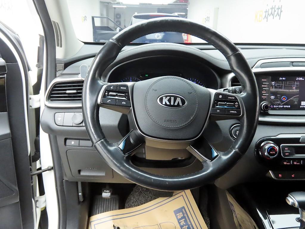 KIA Sorento - Vista 7