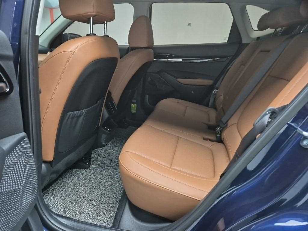 KIA Seltos - Vista 12