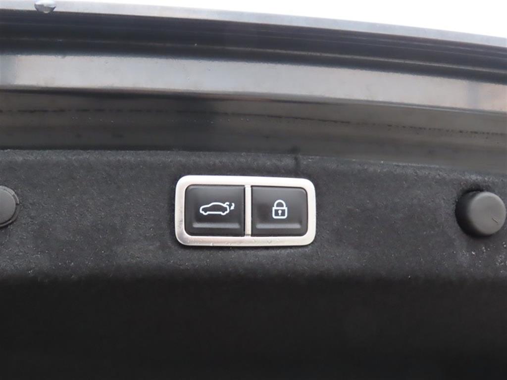 HYUNDAI Grandeur - Vista 9