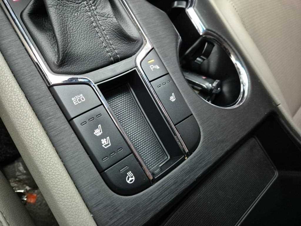 KIA Carnival 2019 Blanco - Importación desde Corea - HF Imports Iquique - Foto 16