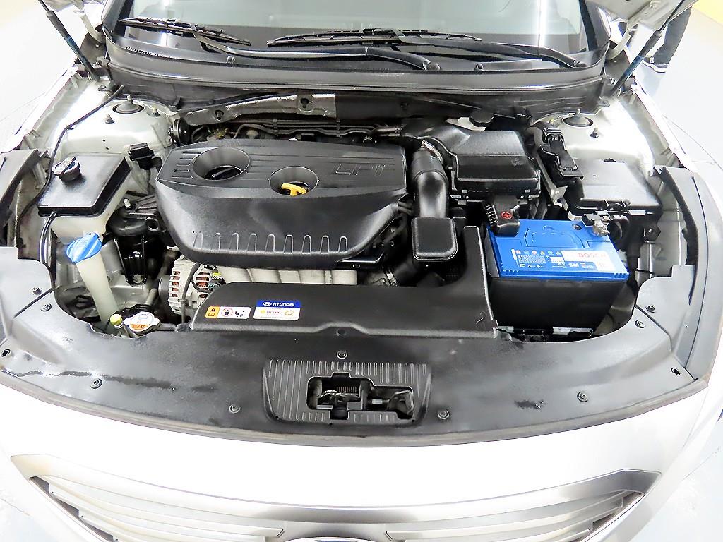 HYUNDAI Sonata 2016 Gris - Importación desde Corea - HF Imports Iquique - Foto 18
