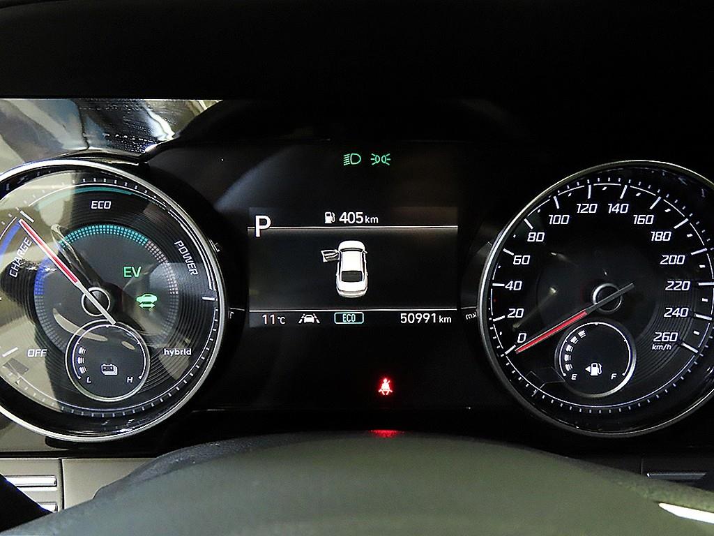 HYUNDAI Grandeur - Vista 9