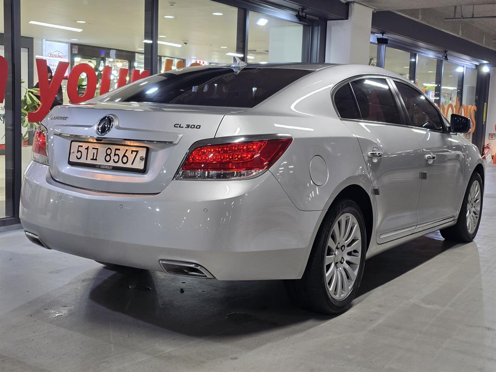 DAEWOO Alpheon - Vista 4