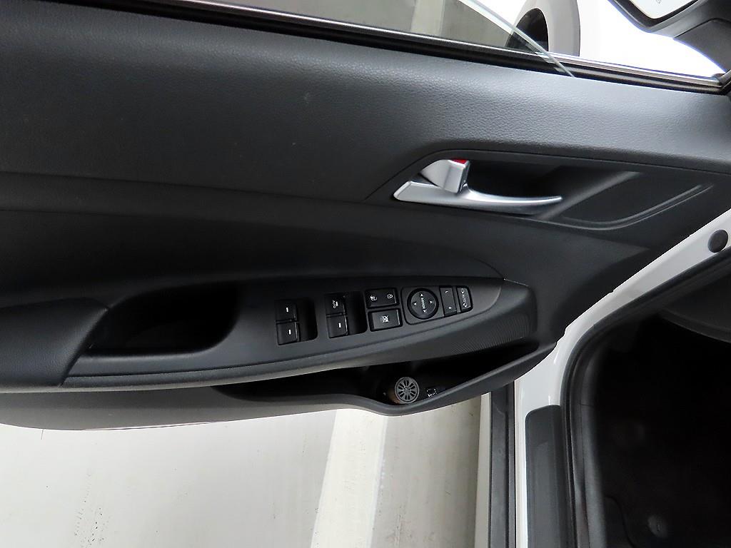 HYUNDAI Tucson - Vista 10