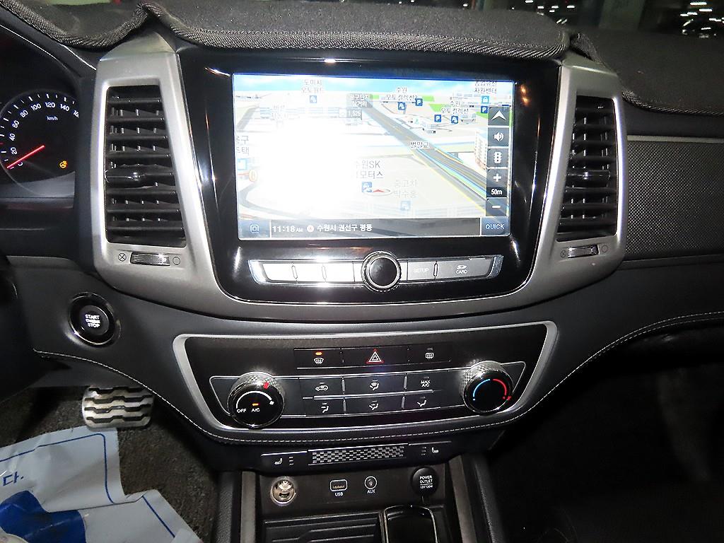 Ssangyong Rexton - Vista 11