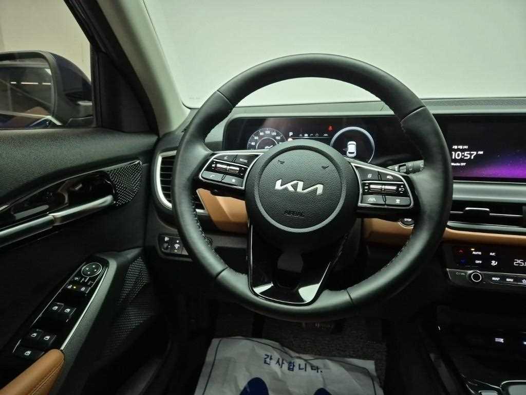 KIA Seltos - Vista 9