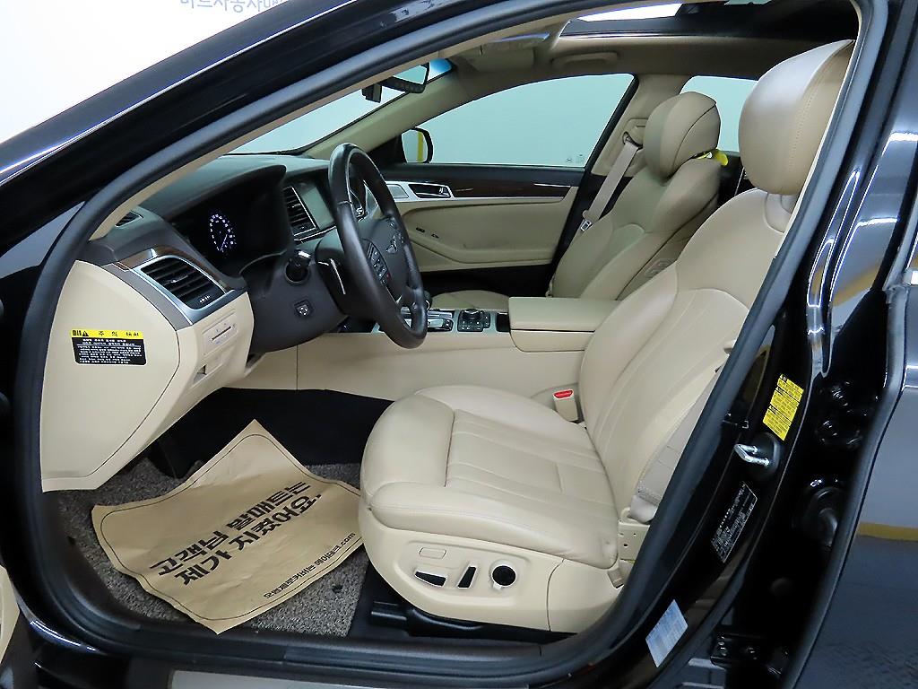 Genesis G80 - Vista 5