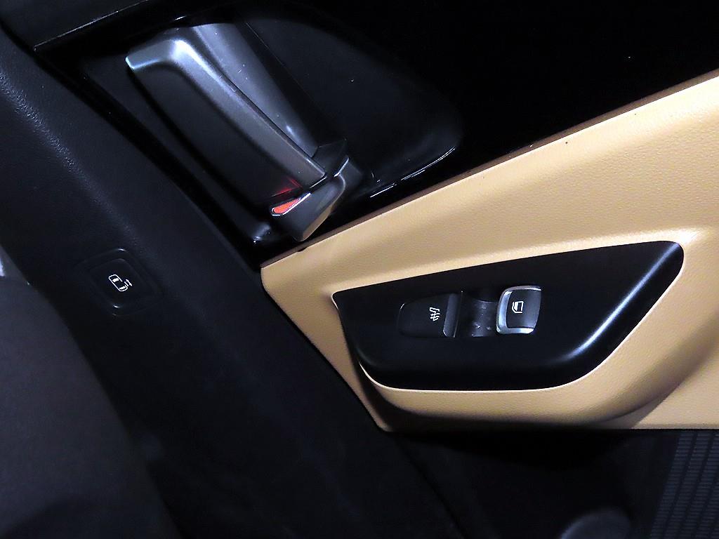 KIA Carnival 2023 the color of pearl - Importación desde Corea - HF Imports Iquique - Foto 15