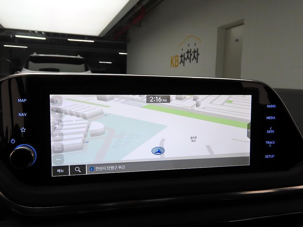 HYUNDAI Sonata - Vista 9