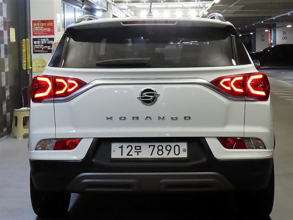 Ssangyong Korando - Vista 5