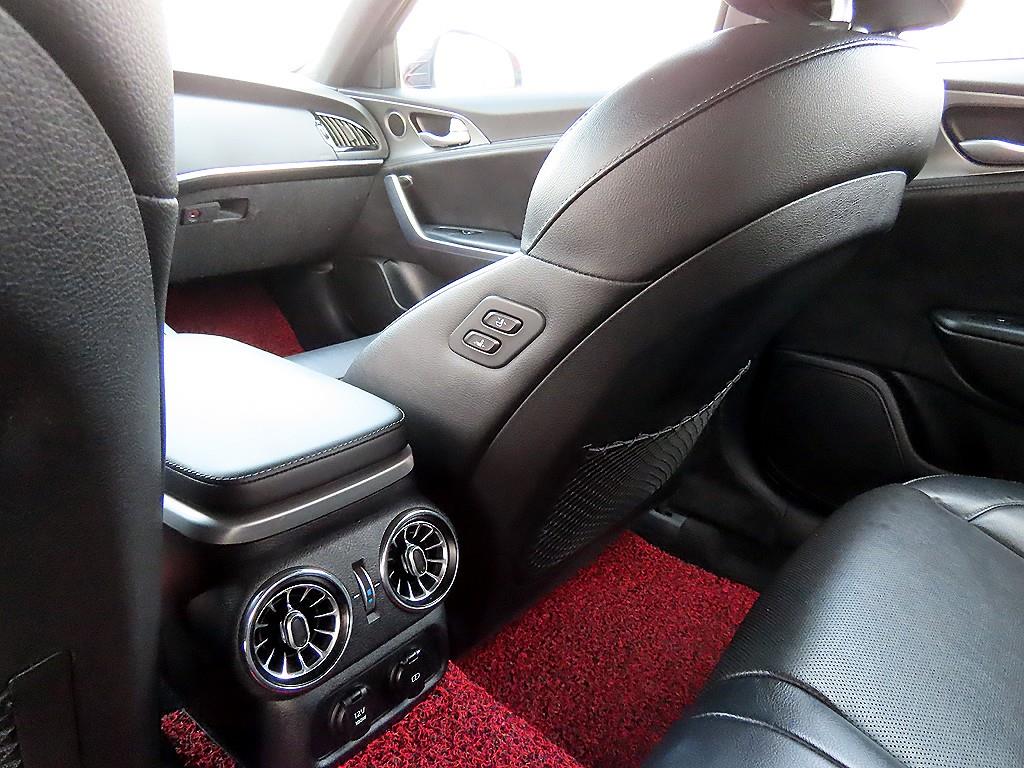 KIA Stinger 2019 Rojo - Importación desde Corea - HF Imports Iquique - Foto 16