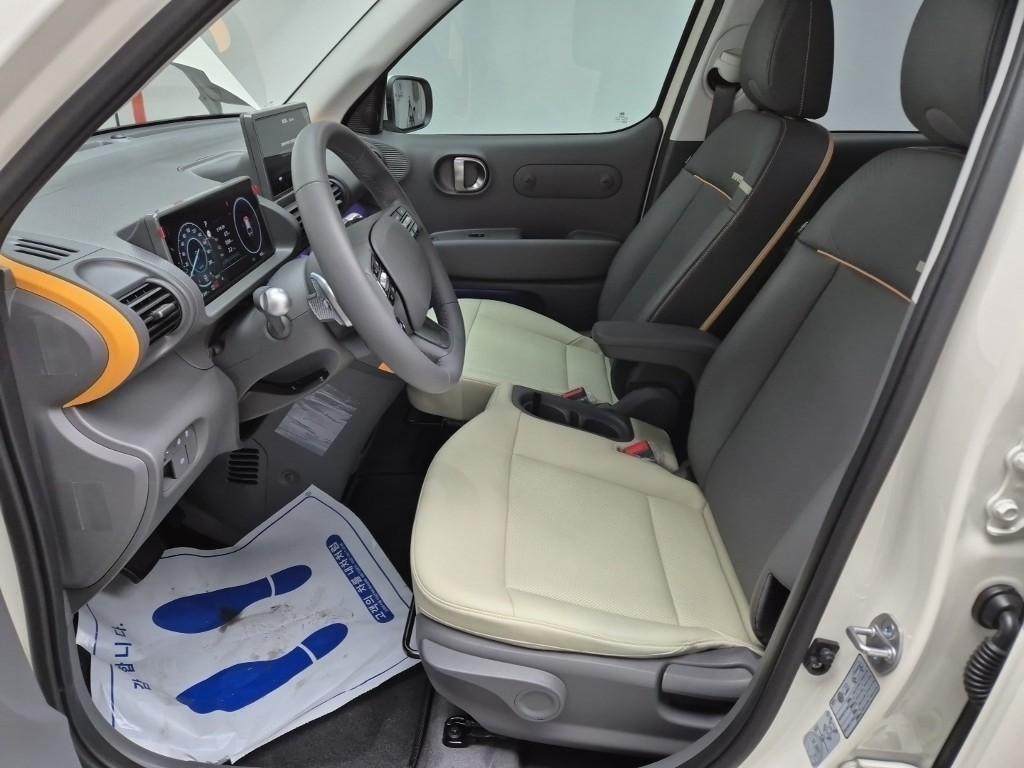 HYUNDAI Casper - Vista 11