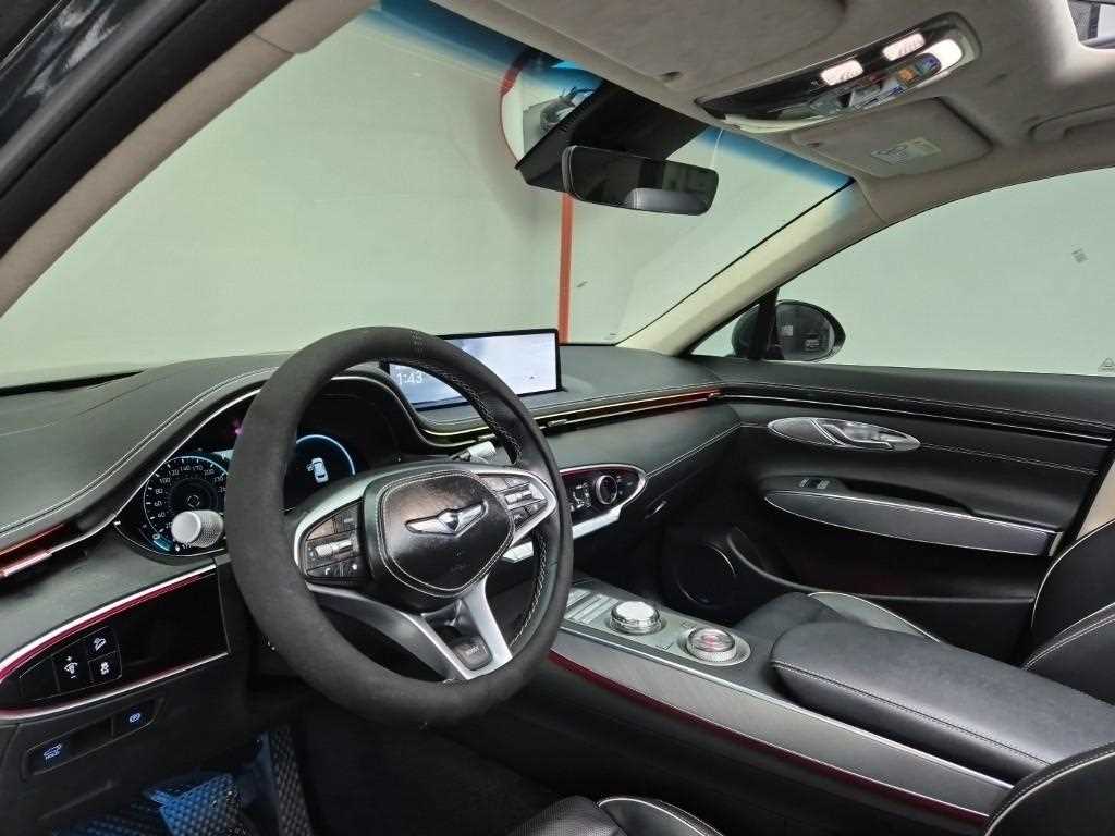 Genesis GV70 - Vista 7