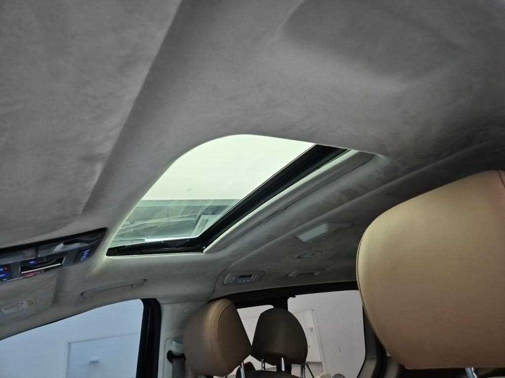 HYUNDAI Staria 2025 Negro - Importación desde Corea - HF Imports Iquique - Foto 13