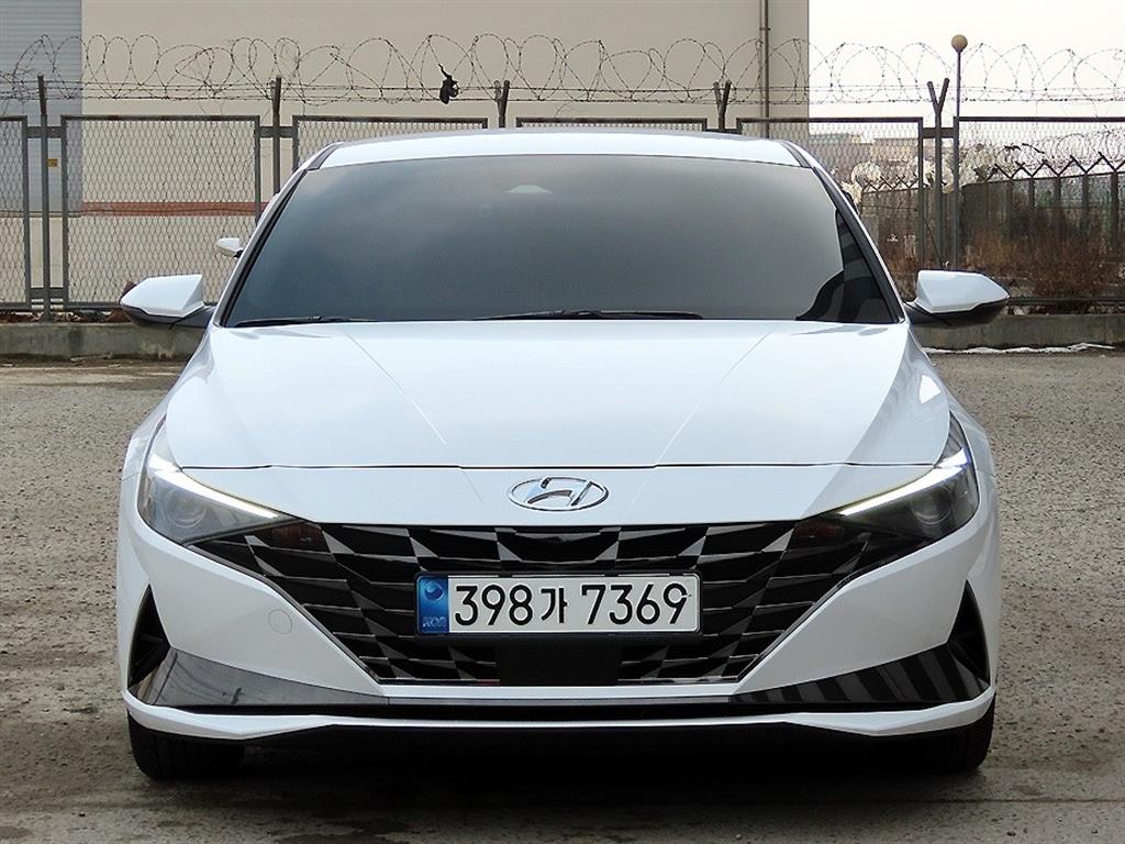 HYUNDAI Avante 2023 - Importación desde Corea - HF Imports Iquique - Foto 1