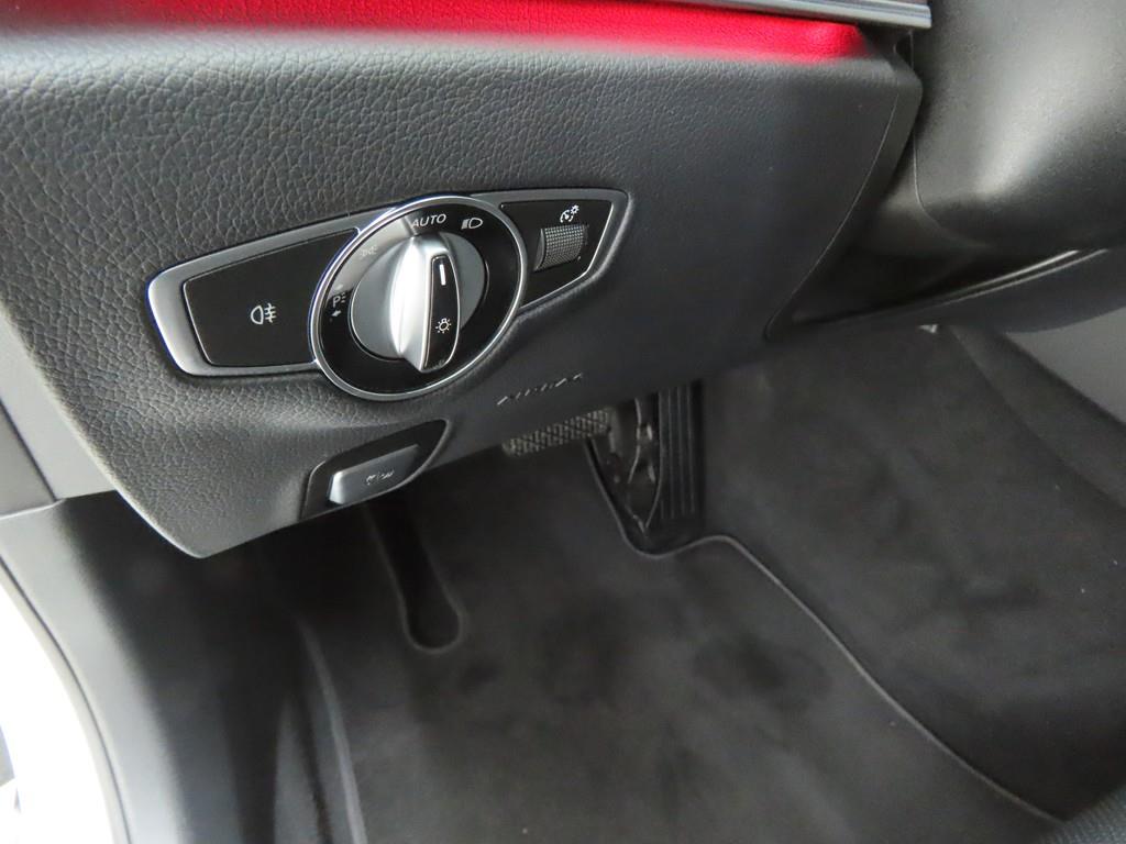 Mercedes Benz E class - Vista 11