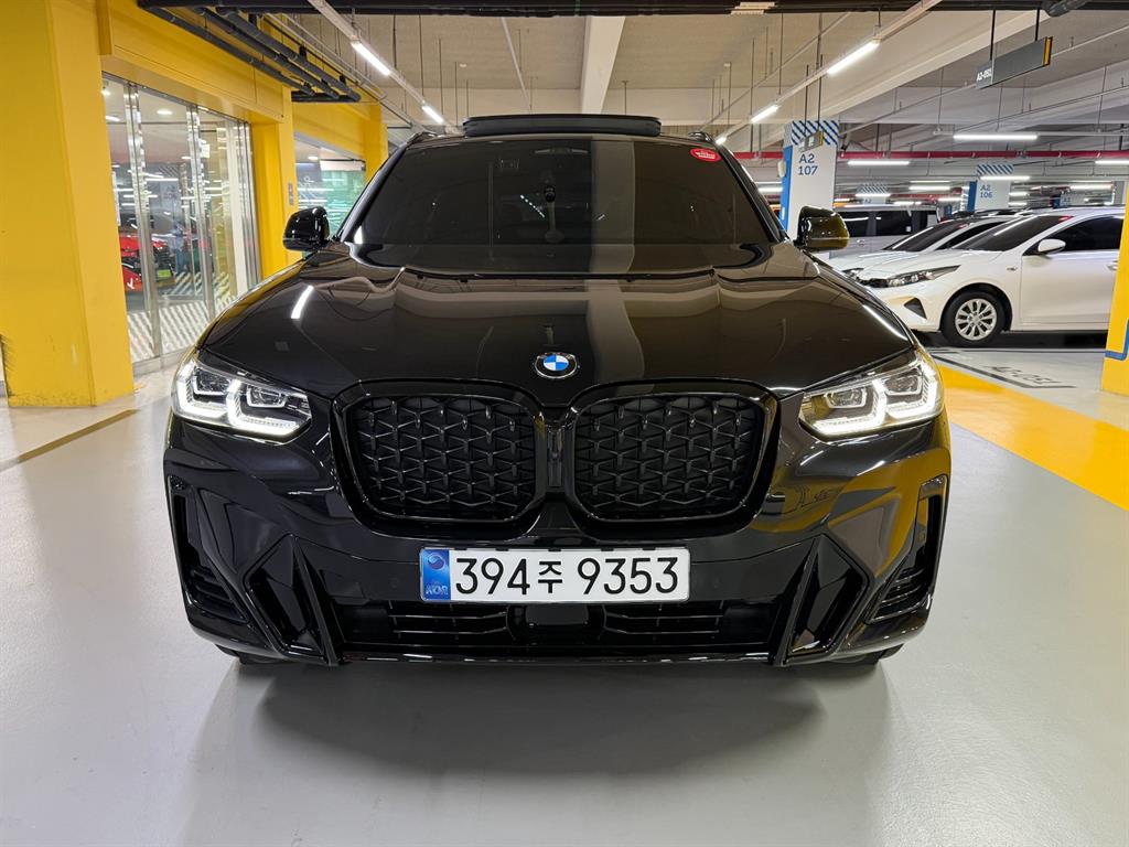 BMW X4 2025 Negro - Importación desde Corea - HF Imports Iquique - Foto 1