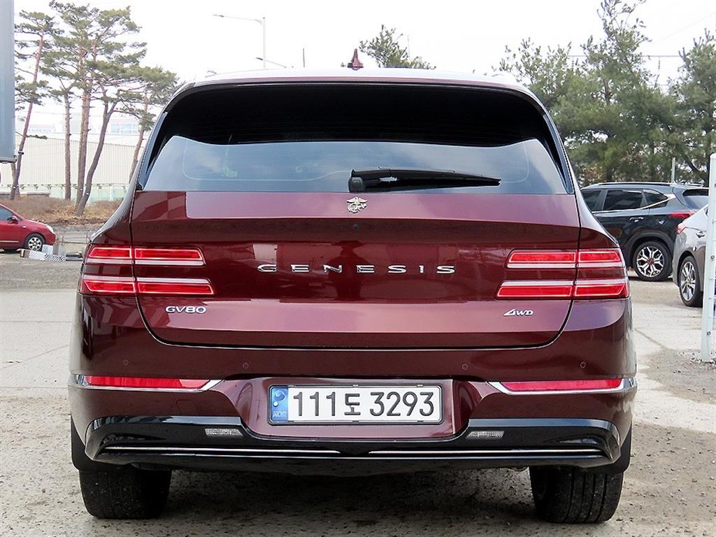 Genesis GV80 - Vista 4