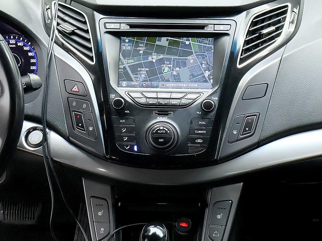 HYUNDAI i40 2013 Gris - Importación desde Corea - HF Imports Iquique - Foto 9