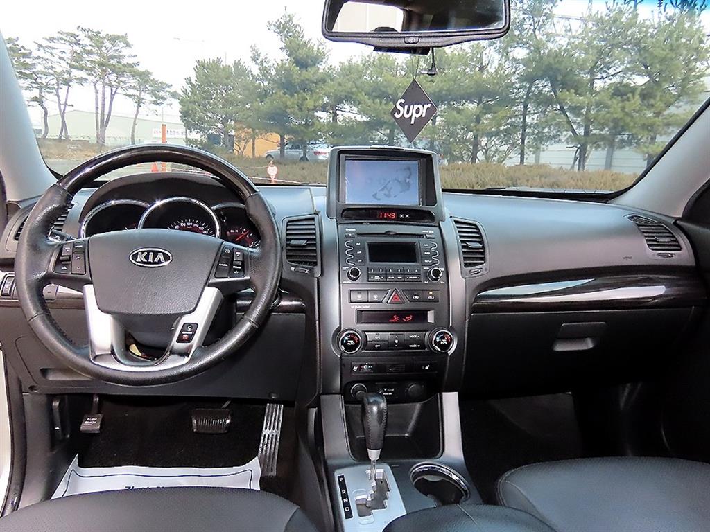 KIA Sorento - Vista 7