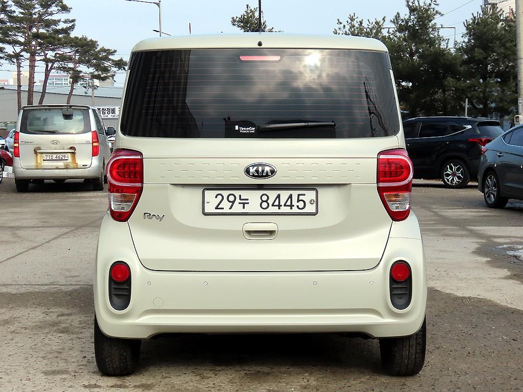 KIA Ray - Vista 4