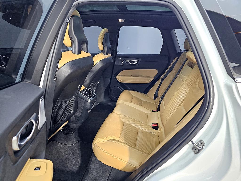 Volvo XC60 - Vista 9