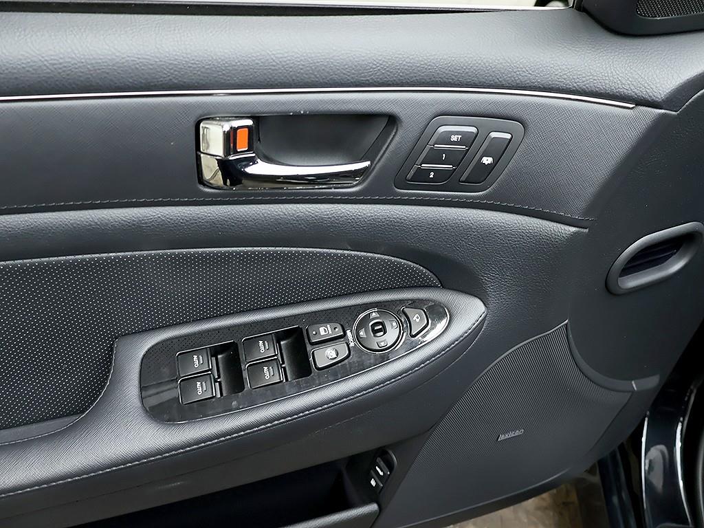 HYUNDAI Genesis 2012 Negro - Importación desde Corea - HF Imports Iquique - Foto 13