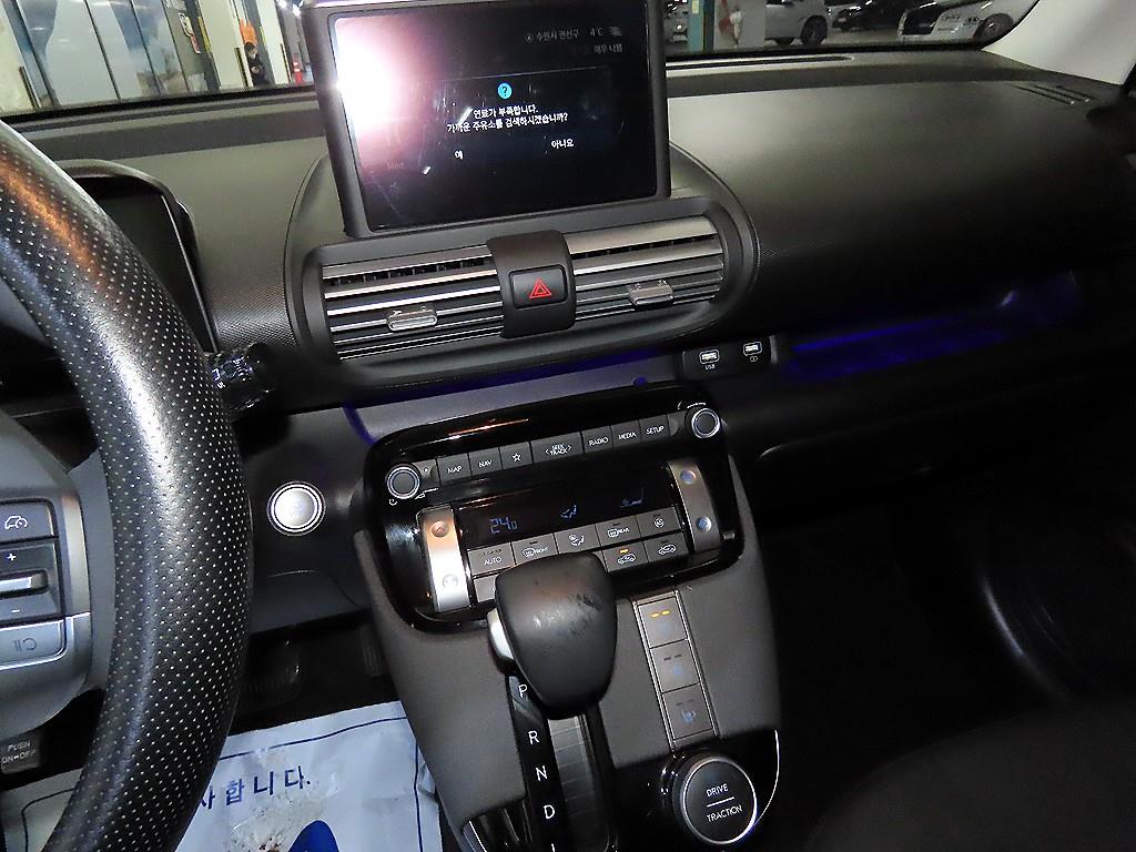 HYUNDAI Casper - Vista 11