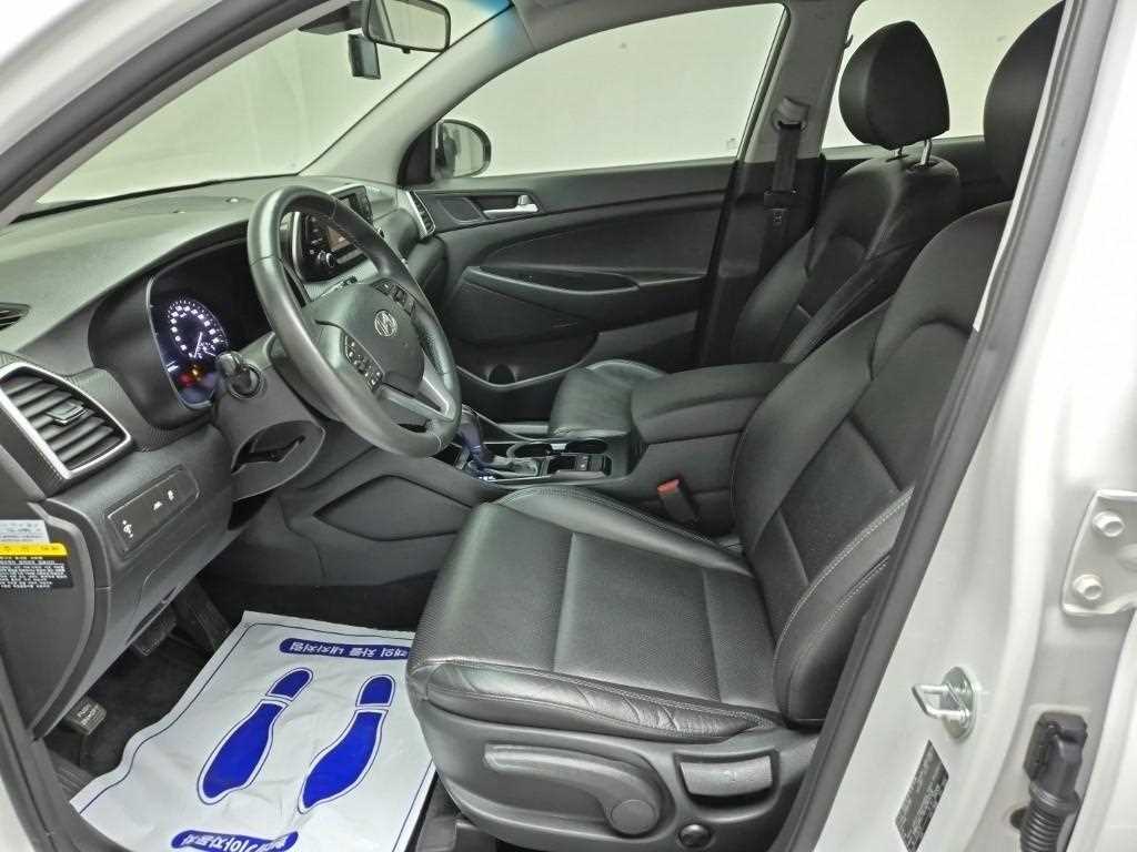 HYUNDAI Tucson - Vista 11