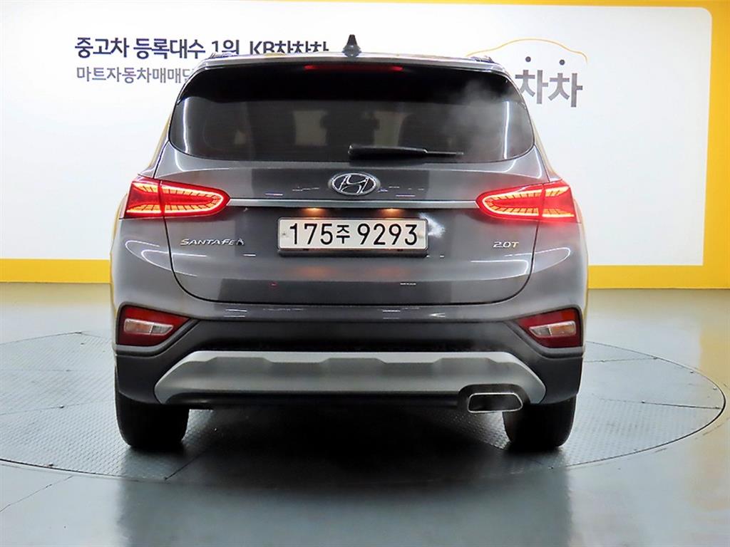 HYUNDAI Santa Fe - Vista 3