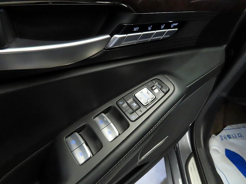 Genesis EQ900 2016 Gris - Importación desde Corea - HF Imports Iquique - Foto 13