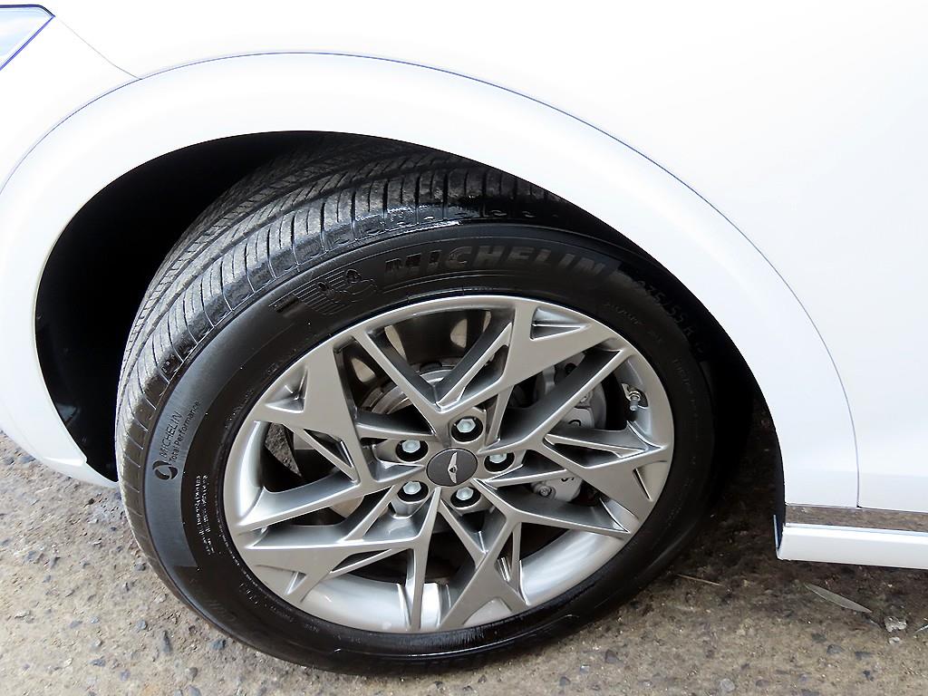 Genesis GV70 2024 Blanco - Importación desde Corea - HF Imports Iquique - Foto 20