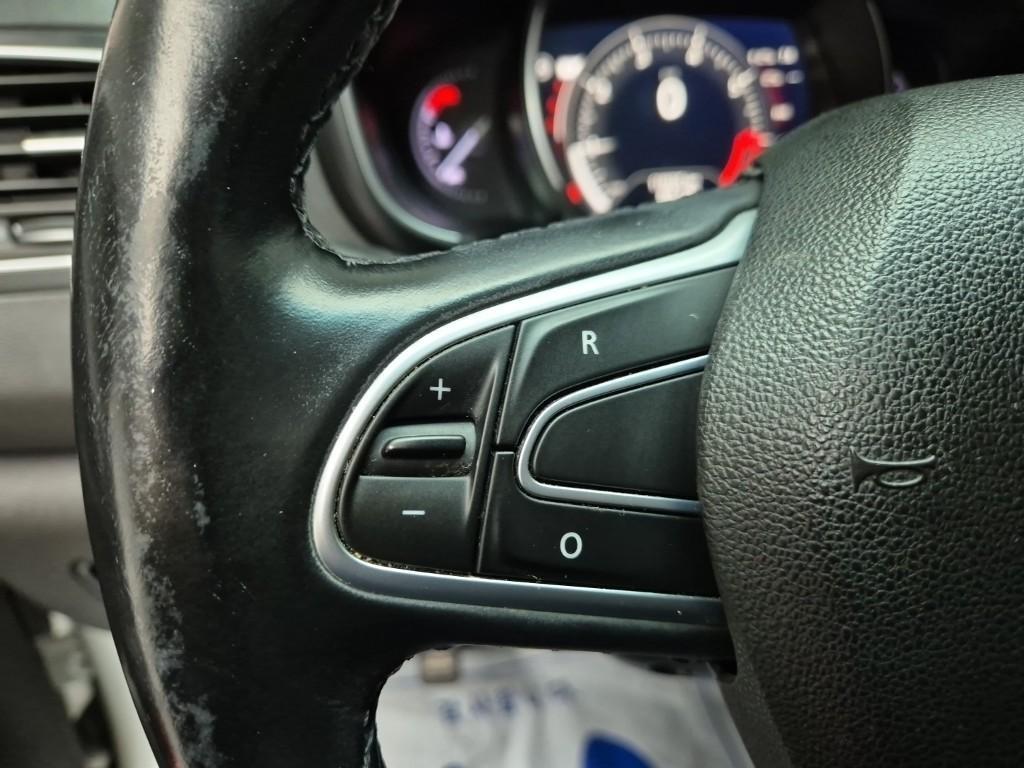 SAMSUNG QM6 2018 Blanco - Importación desde Corea - HF Imports Iquique - Foto 14