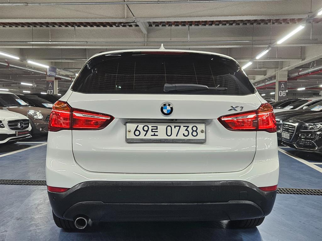 BMW X1 - Vista 5