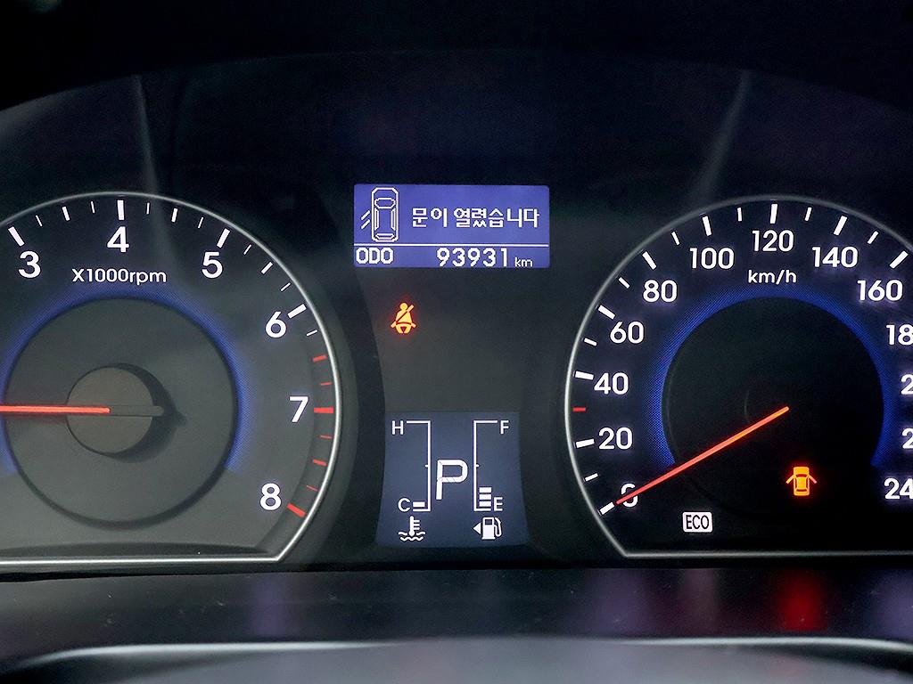 HYUNDAI i30 - Vista 11