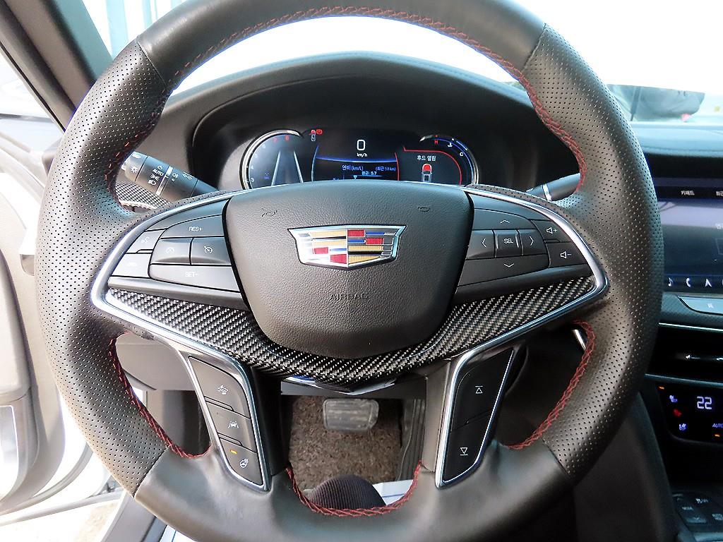 Cadillac CT6 - Vista 8