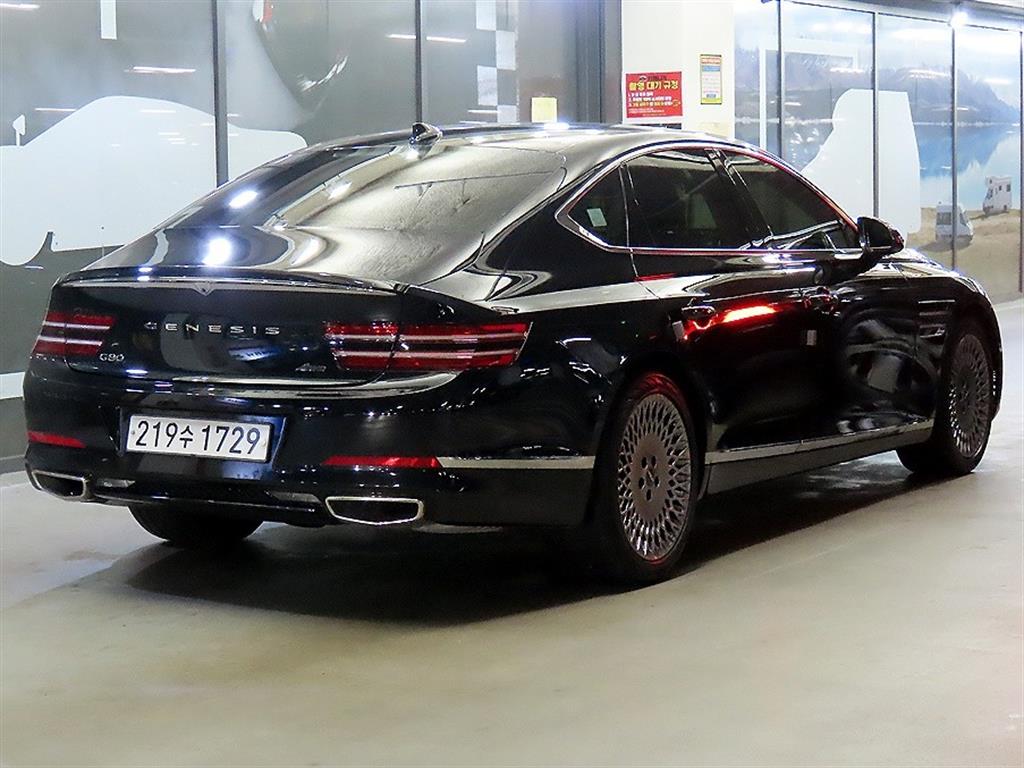 Genesis G80 - Vista 4