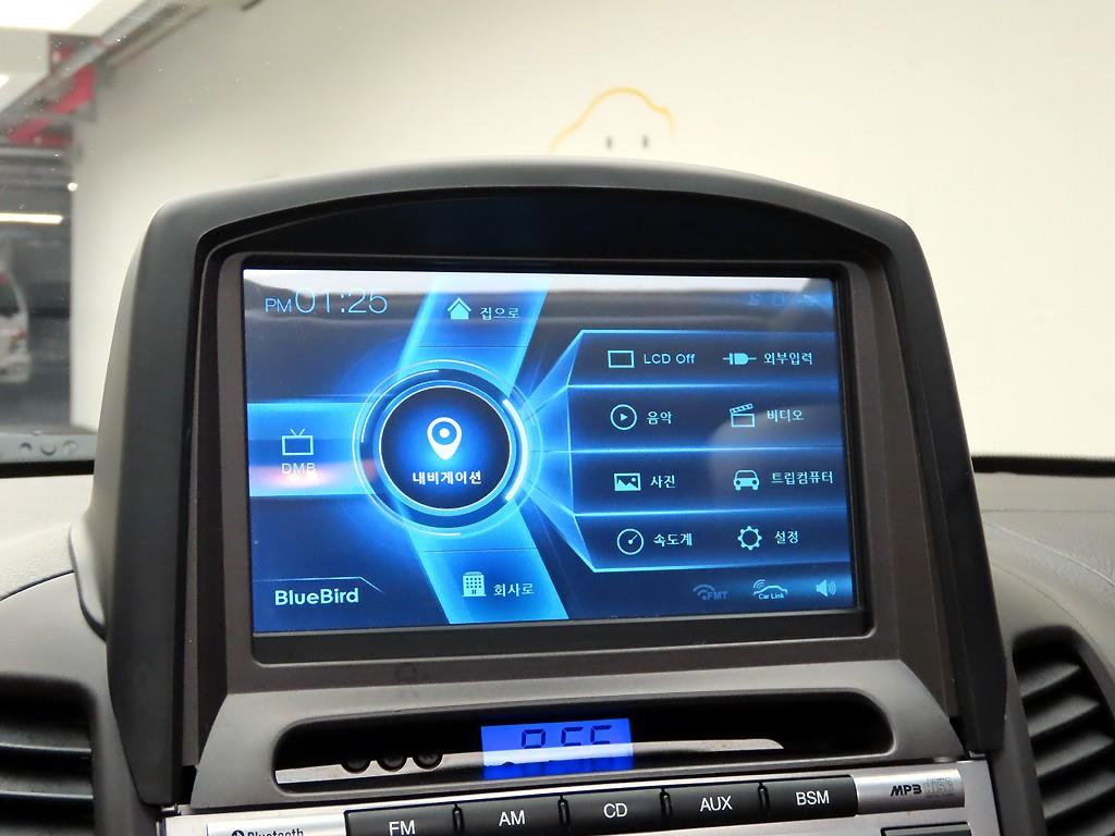 HYUNDAI Santa Fe - Vista 9