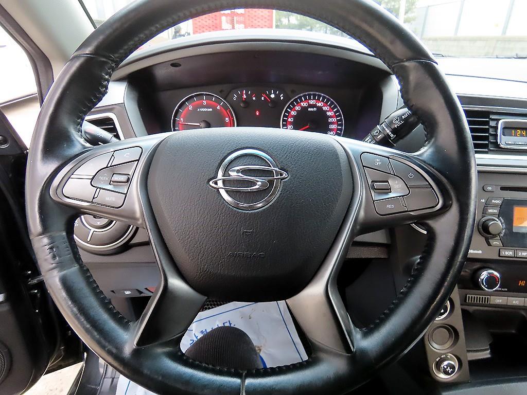 Ssangyong Korando - Vista 8